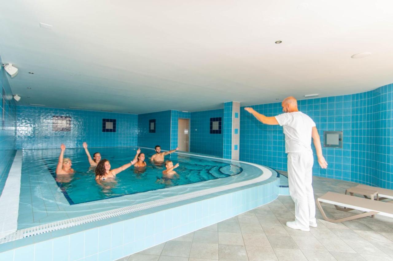 Hotel Zlatni Lav Martinšćica Εξωτερικό φωτογραφία