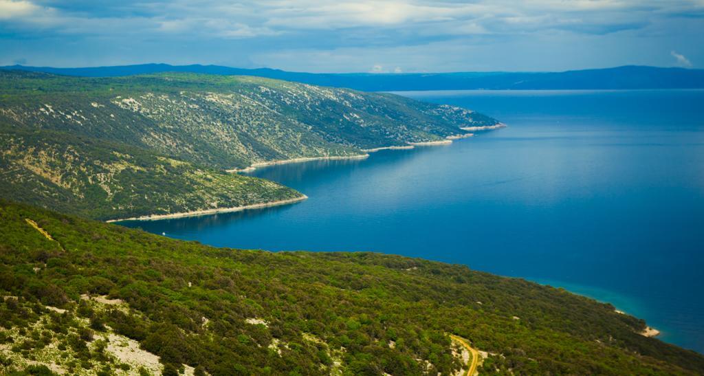 Hotel Zlatni Lav Martinšćica Εξωτερικό φωτογραφία