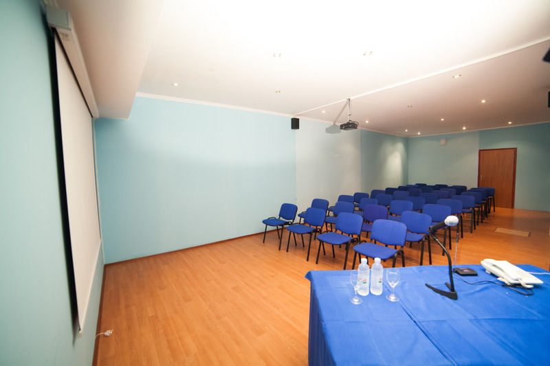 Hotel Zlatni Lav Martinšćica Εξωτερικό φωτογραφία