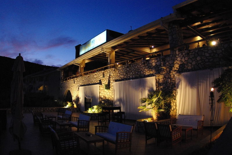 Hotel Zlatni Lav Martinšćica Εξωτερικό φωτογραφία