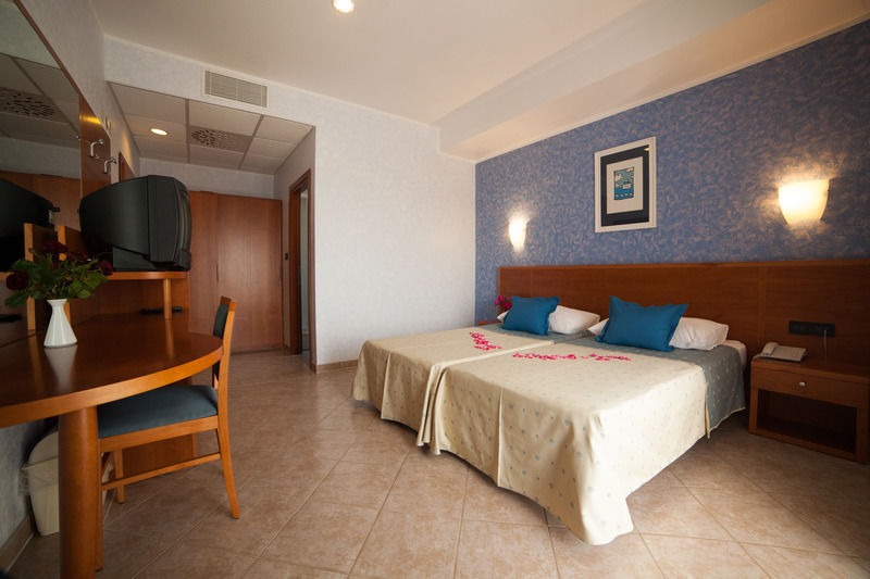 Hotel Zlatni Lav Martinšćica Εξωτερικό φωτογραφία