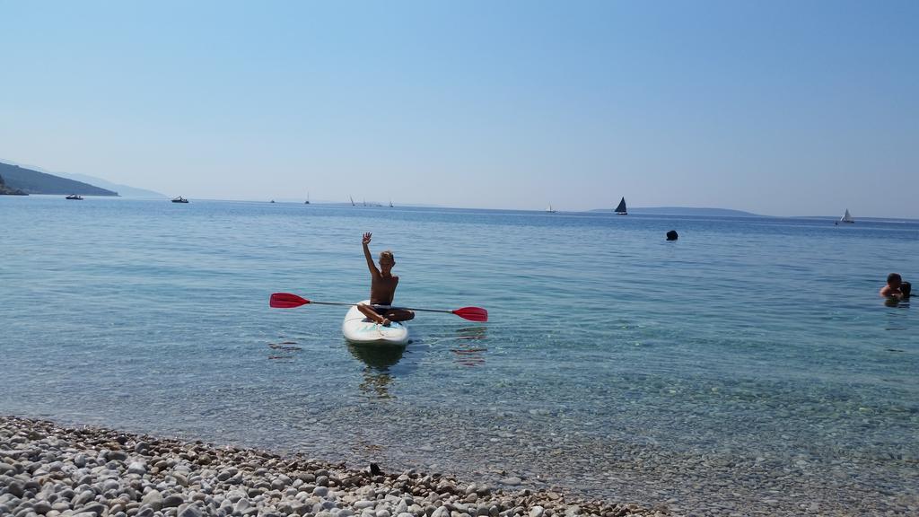 Hotel Zlatni Lav Martinšćica Εξωτερικό φωτογραφία